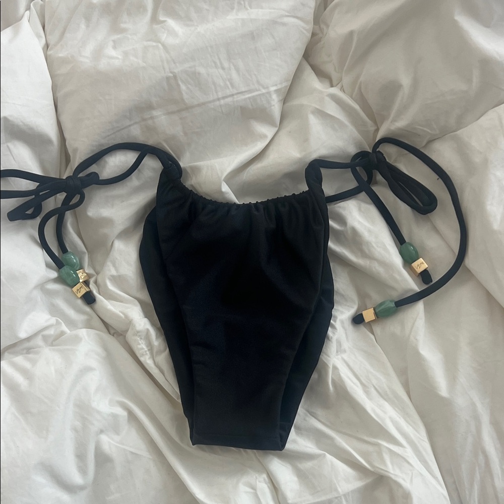VDM the label marley obsidian bottoms
